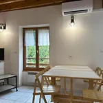 De L'eau Vive Apartament