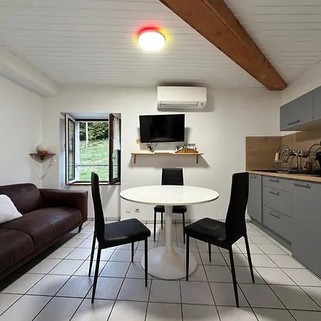 Apartamento De L'eau Vive *
